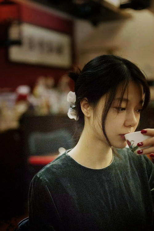 华体会app注册-C罗为队友庆生现场气氛其乐融融，c罗为队友庆生现场气氛其乐融融的图片