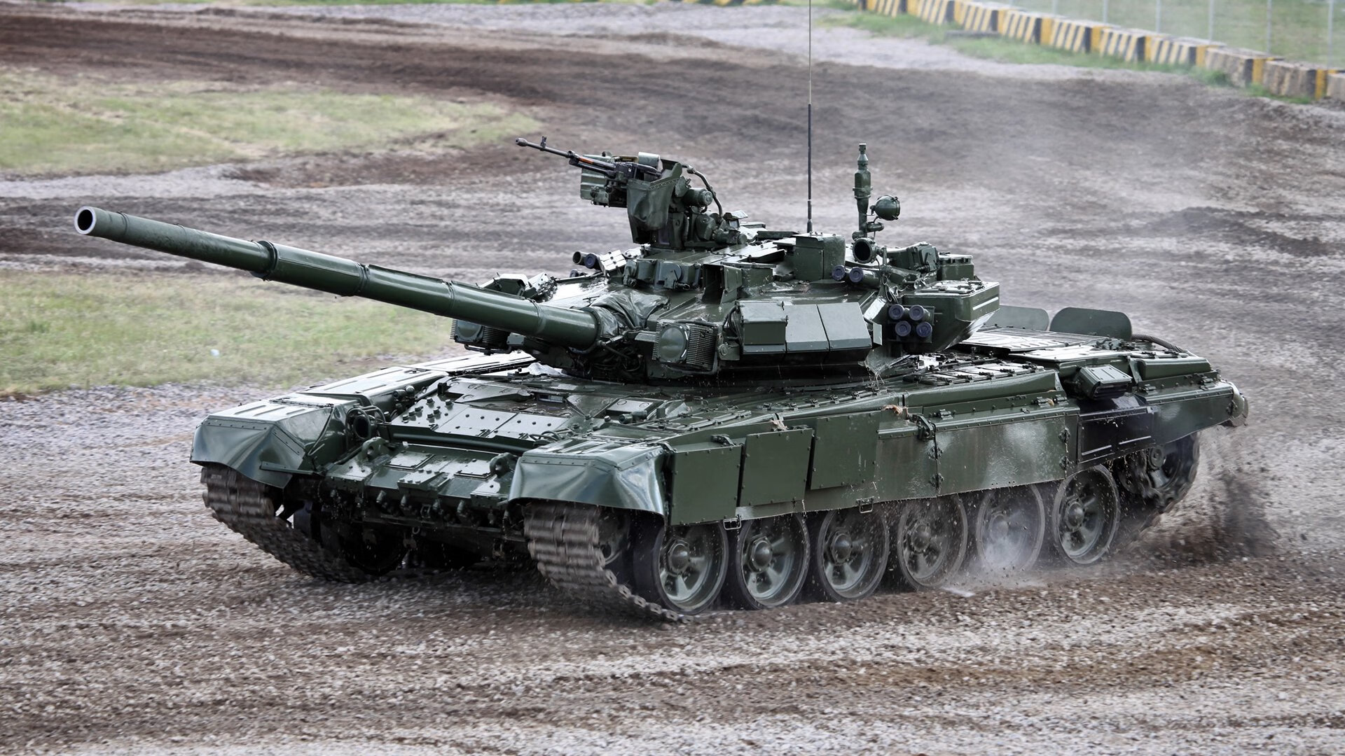 华体会官网-意甲传奇对决：攻防战术角逐极智极勇