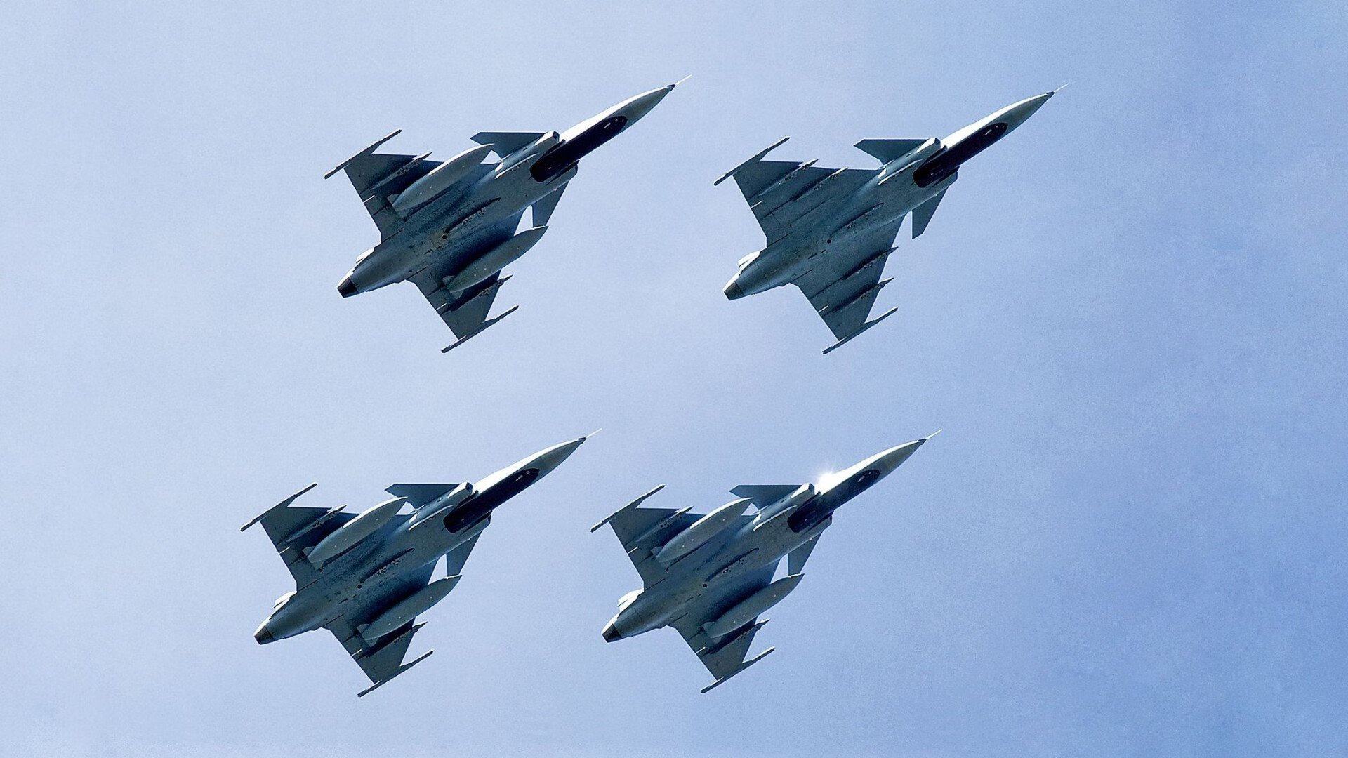 华体会app-米兰双雄奋力争夺,意甲局势愈发胶着