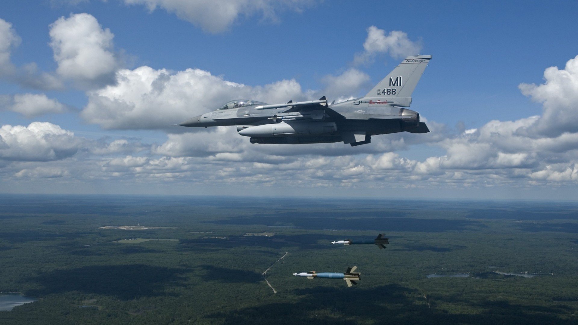 华体会手机在线-中国足球训练营设施与资源配置不均现象探讨，国内足球培训基地